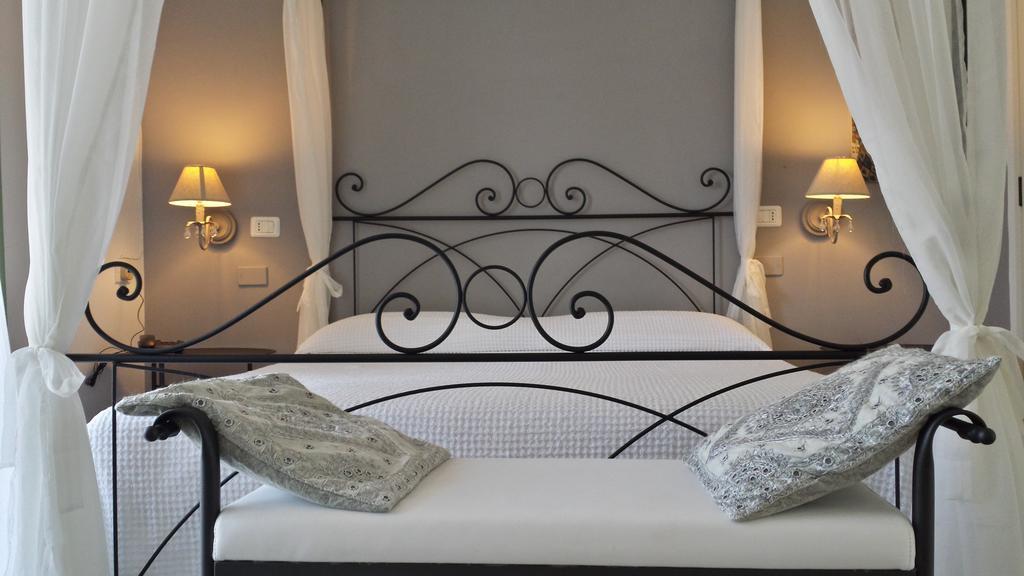 La Locanda Della Castellana Adults Only Peschici Room photo
